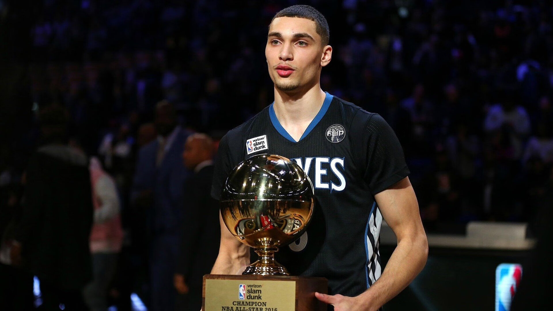 球场“铜墙铁壁”：最难攻破的冠军防守阵容